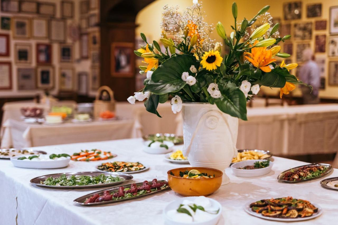 Agrihotel Elisabetta Collemezzano Dış mekan fotoğraf