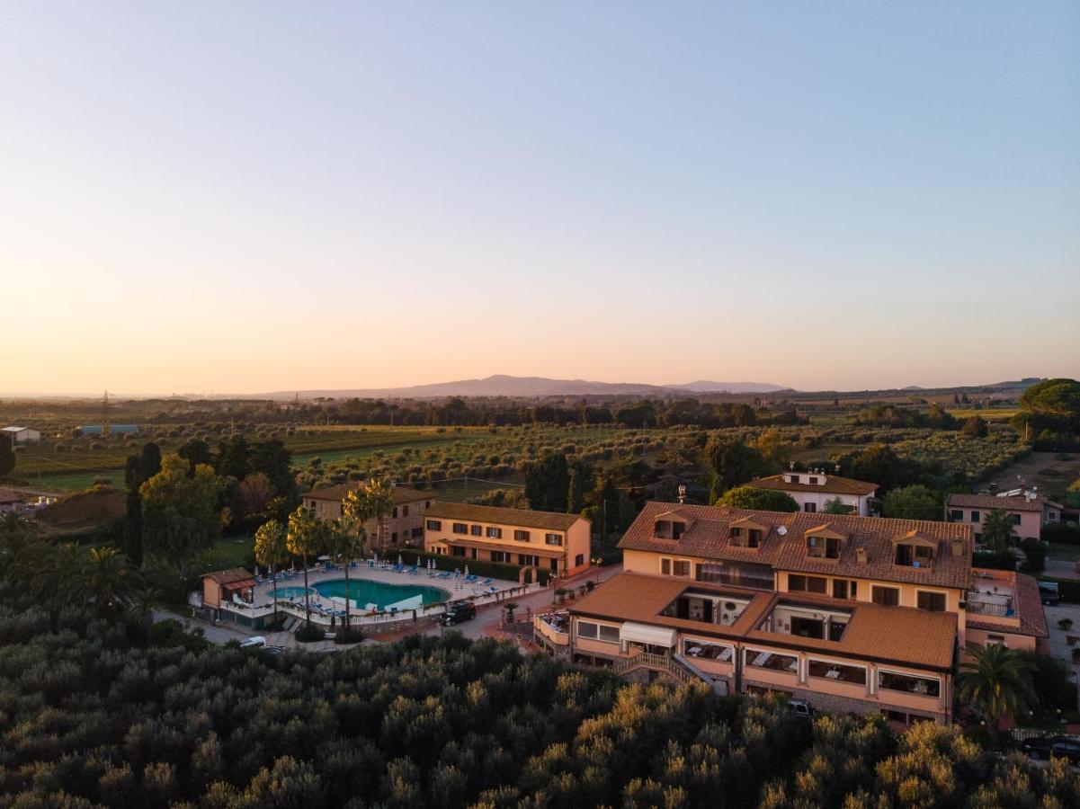 Agrihotel Elisabetta Collemezzano Dış mekan fotoğraf