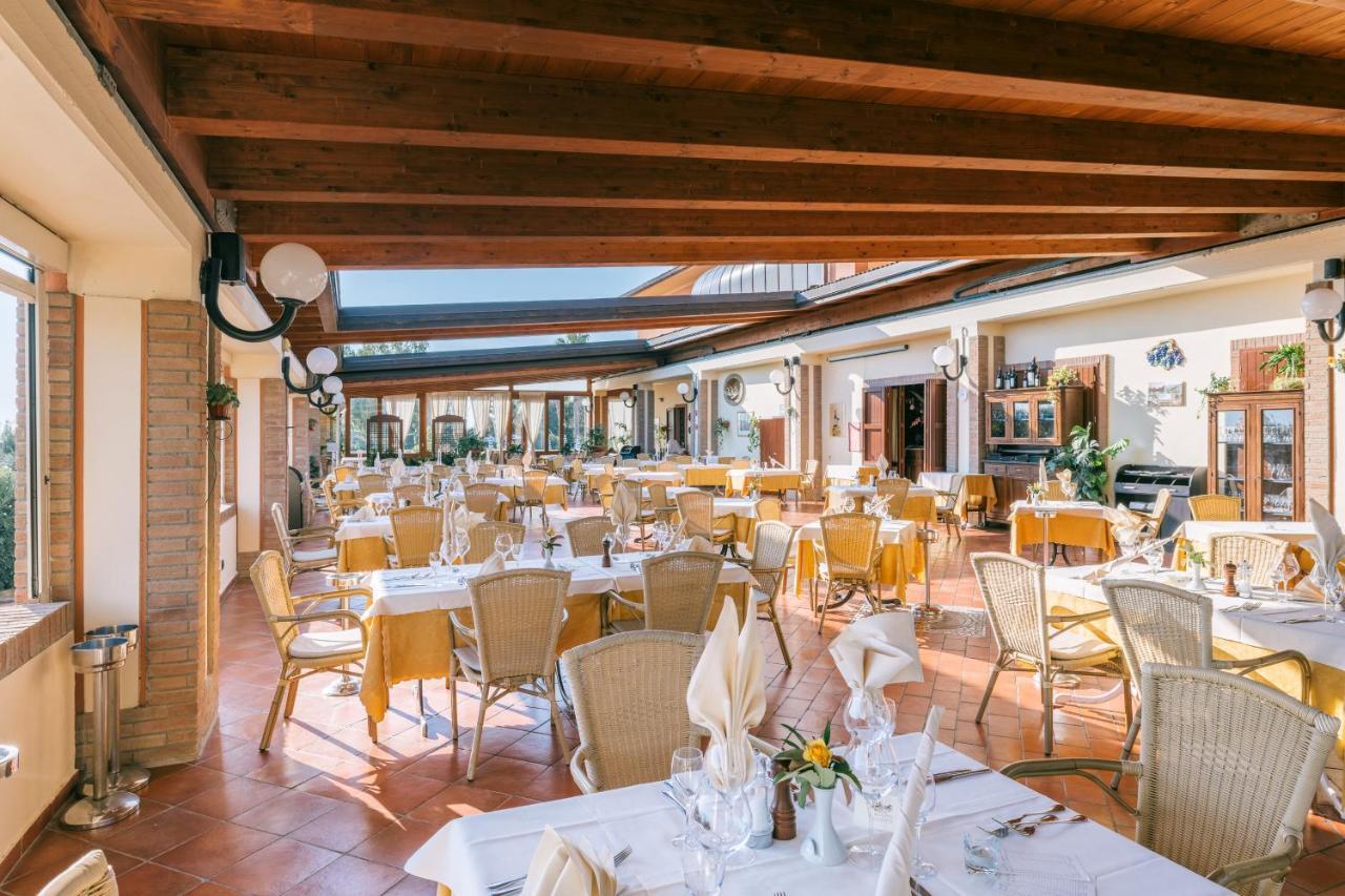 Agrihotel Elisabetta Collemezzano Dış mekan fotoğraf