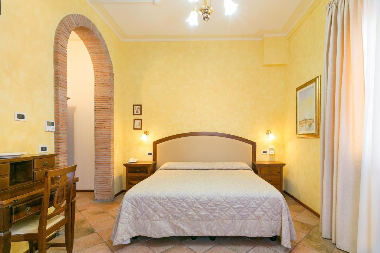 Agrihotel Elisabetta Collemezzano Dış mekan fotoğraf