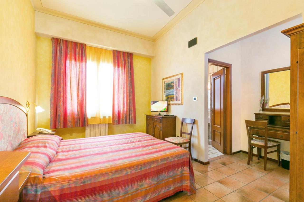 Agrihotel Elisabetta Collemezzano Dış mekan fotoğraf