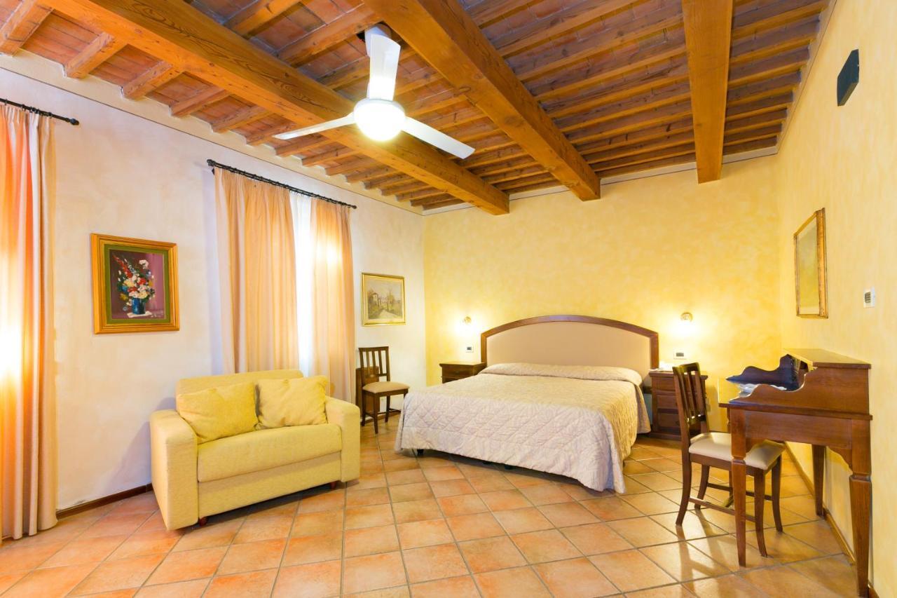 Agrihotel Elisabetta Collemezzano Dış mekan fotoğraf