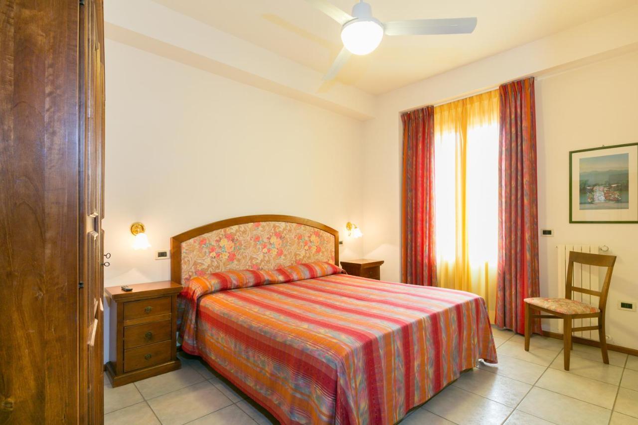 Agrihotel Elisabetta Collemezzano Dış mekan fotoğraf